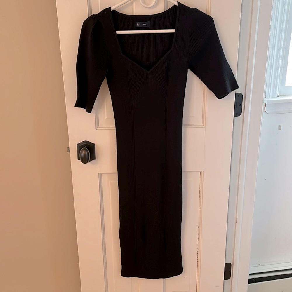 1/4 sleeve knit sweetheart dress